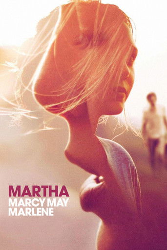 Martha Marcy May Marlene 2011
